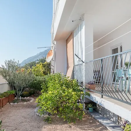 Apartment Melissa - 150m From The